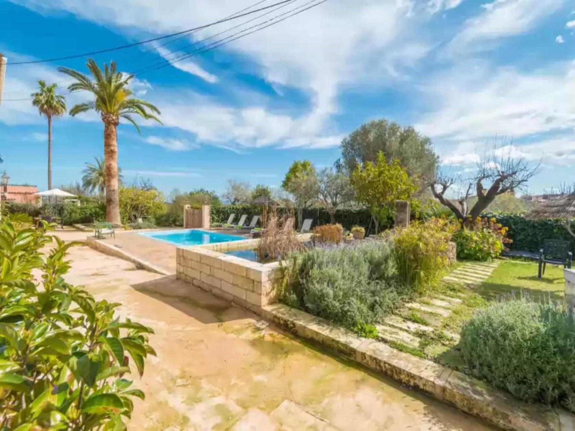 Villa Salvador - With Private Pool Moscari
